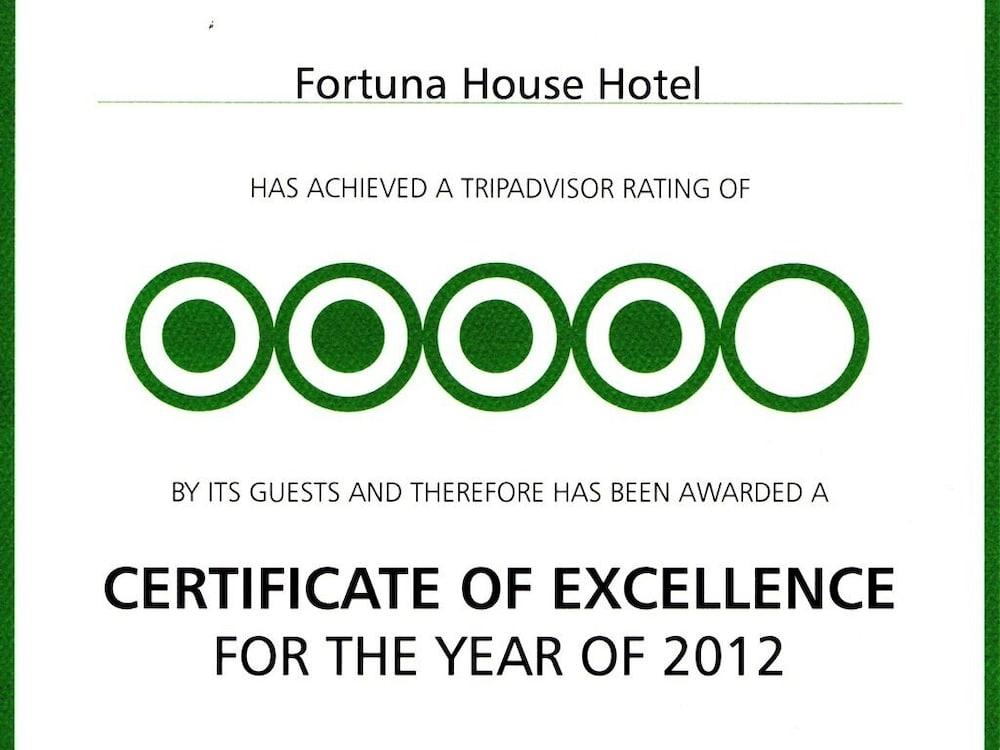 Guest house Fortuna House 2*